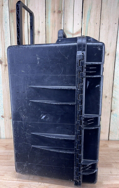 Pelican iM3075 Storm Transport Case Rolling Waterproof Used Grade B/C Free Ship
