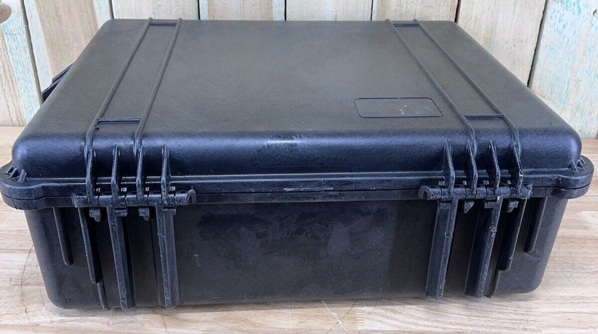 Pelican 1600 Protector Storage Case Waterproof Black Good Condition AB Free Ship