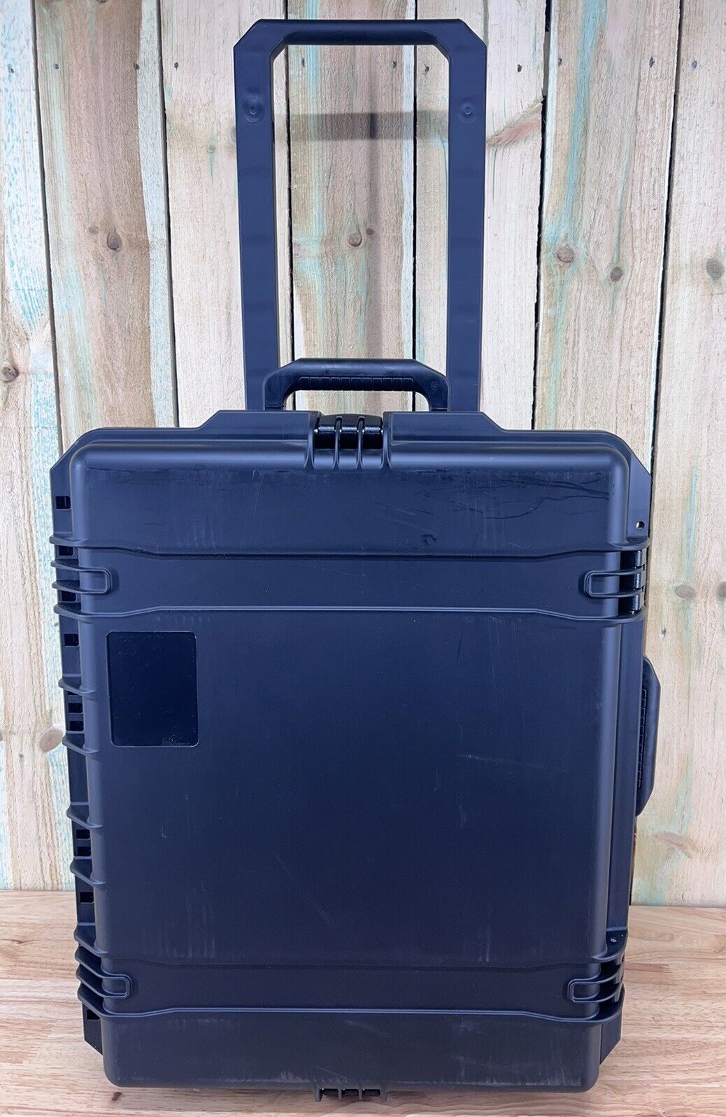 Pelican IM2720 Storm Case Waterproof Good Condition(1610 Comp) Free UPS Shipping