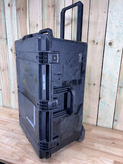 Pelican Storm IM2975 Rolling Hard Case Used B/C Grade Free Ship Black