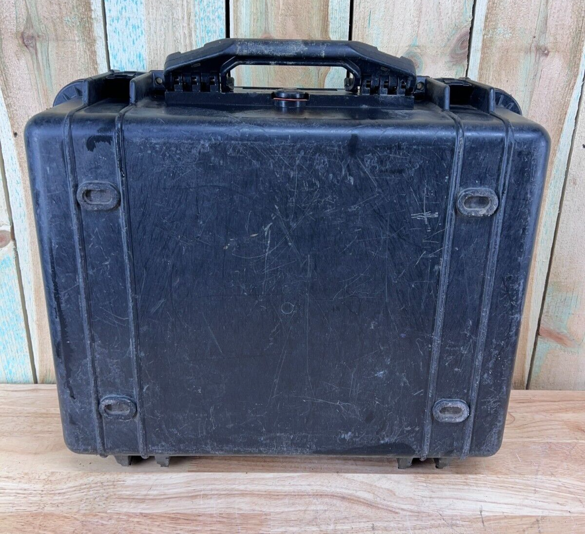 Pelican 1550 Watertight Protector Case Black Good Condition A/B Free Ship